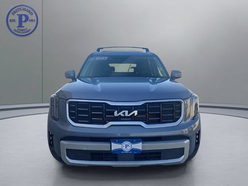Used 2025 Kia Telluride S AWD/4WD image 2
