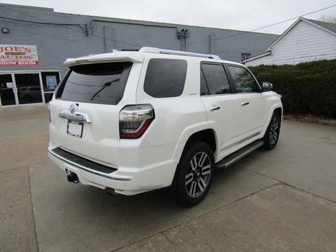Used 2019 Toyota 4Runner Limited image 6