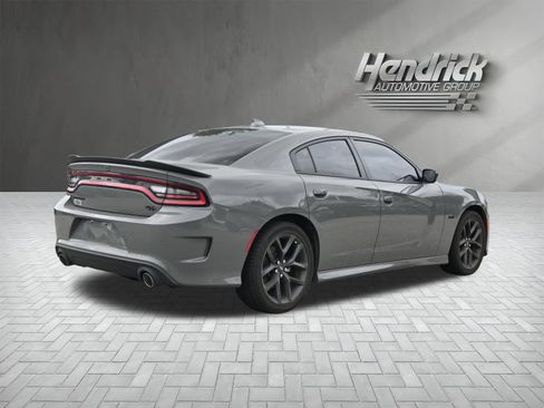 Used 2023 Dodge Charger R/T w/ Plus Group RWD image 9