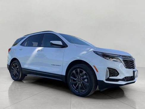 Used 2023 Chevrolet Equinox RS AWD/4WD image 1