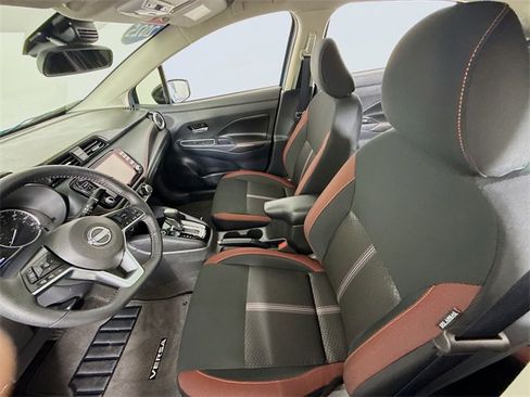 Certified 2025 Nissan Versa SR w/ Trunk Package image 6