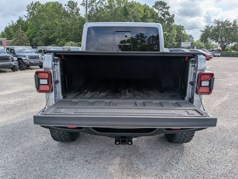 Used 2021 Jeep Gladiator Rubicon AWD/4WD image 13