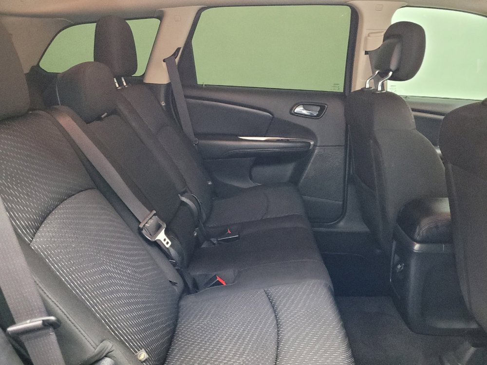 Used 2019 Dodge Journey SE w/ Connectivity Group FWD image 19