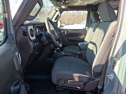 New 2026 Jeep Wrangler Unlimited Sport AWD/4WD image 10