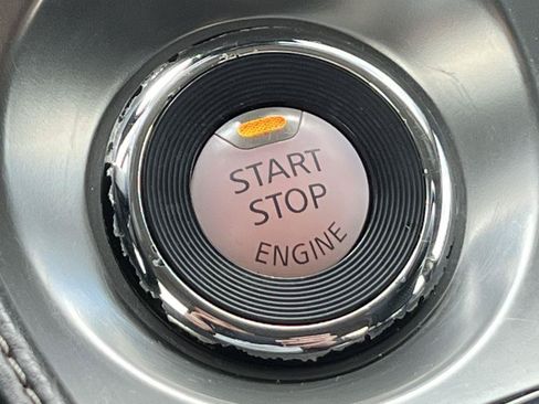 Used 2021 Nissan Maxima 3.5 SV w/ Floor Mat Group FWD image 36