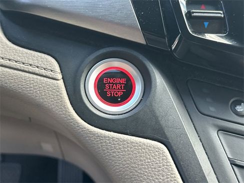 Used 2019 Honda Odyssey EX image 21