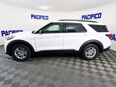 Used 2026 Ford Explorer Active image 6