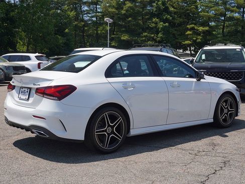 Used 2022 Mercedes-Benz A 220 4MATIC image 9