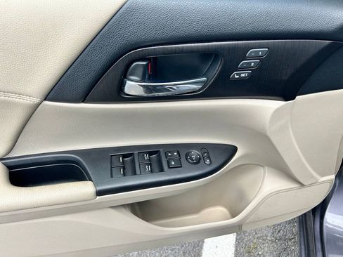Used 2015 Honda Accord EX-L image 20