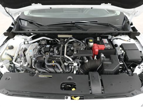 Used 2021 Nissan Sentra SR w/ SR Premium Package FWD image 40