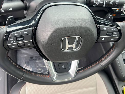 Certified 2025 Honda CR-V Sport Touring image 19