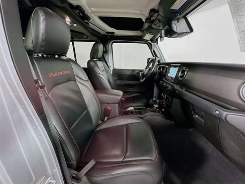 Used 2022 Jeep Gladiator Rubicon w/ LED Lighting Group image 27