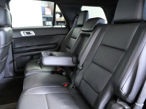 Used 2015 Ford Explorer Limited w/ Equipment Group 302A AWD/4WD image 15