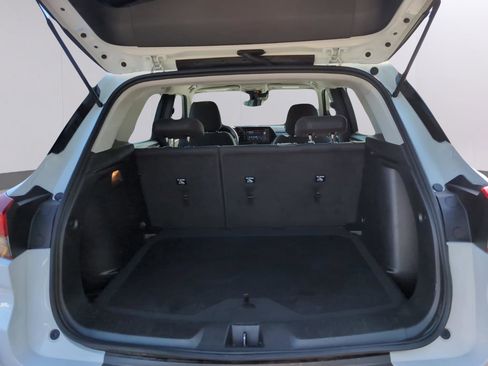 Used 2024 Chevrolet TrailBlazer LS FWD image 9