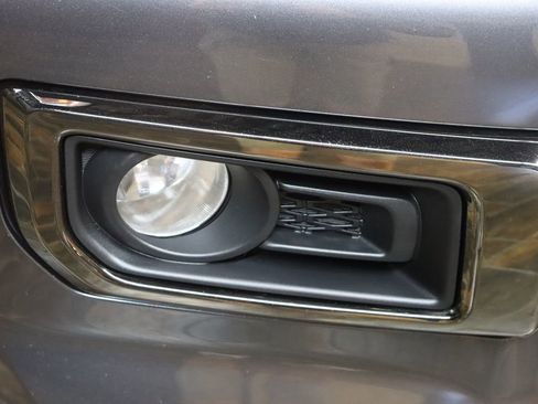 Used 2019 Toyota 4Runner Limited AWD/4WD image 12