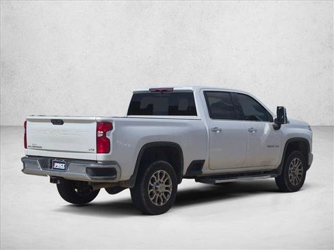 Used 2024 Chevrolet Silverado 2500 LTZ w/ LTZ Plus Package AWD/4WD image 5