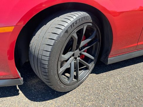Used 2014 Chevrolet Camaro SS w/ SS Performance Package RWD image 40