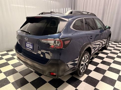 Certified 2023 Subaru Outback Premium AWD/4WD image 4