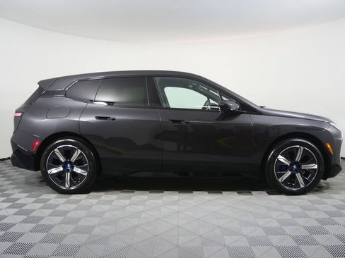 Used 2024 BMW iX xDrive50 w/ Sport Package AWD/4WD image 2