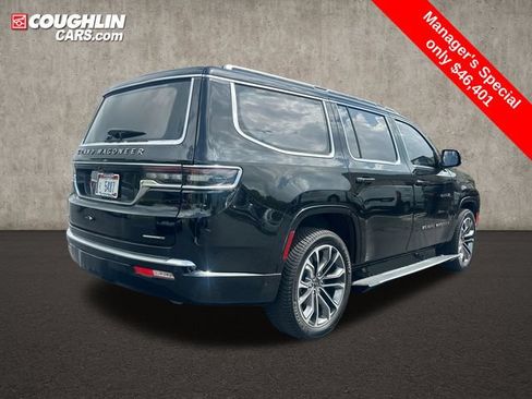 Used 2022 Jeep Grand Wagoneer Series III w/ Flexible Seating Group AWD/4WD image 8