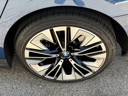 Used 2026 BMW 540i xDrive AWD/4WD image 6