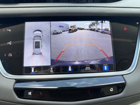 Certified 2024 Cadillac XT5 Premium Luxury w/ Technology Package FWD image 24