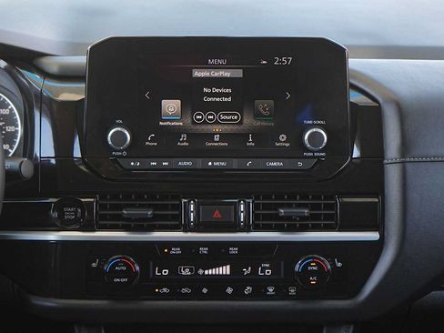 Used 2025 Nissan Pathfinder SV w/ Black Appearance Package FWD image 19