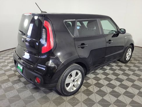Used 2018 Kia Soul FWD image 9