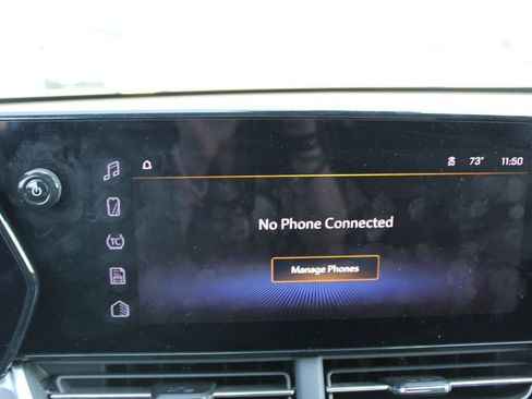 Used 2025 Chevrolet Trax LT image 29