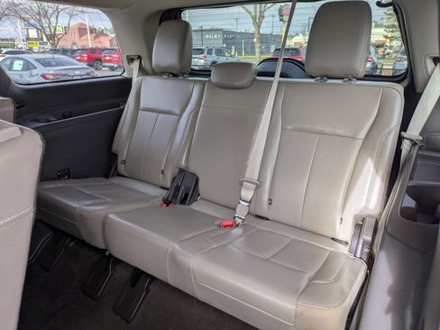 Used 2020 Ford Expedition XLT w/ Equipment Group 202A image 31