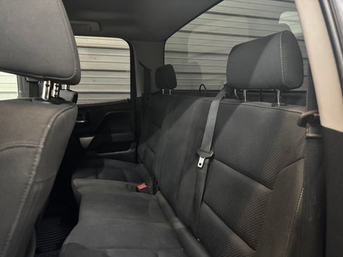 Used 2019 Chevrolet Silverado 1500 LT RWD image 22