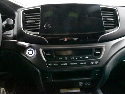 Certified 2022 Honda Pilot Special Edition image 22
