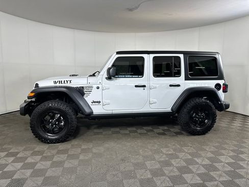 Used 2024 Jeep Wrangler Willys image 6