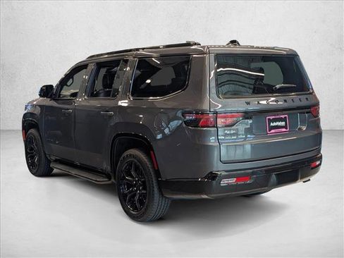 New 2025 Jeep Wagoneer Series II image 9