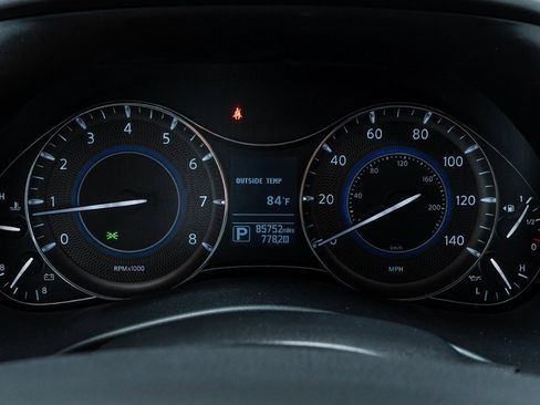 Used 2018 INFINITI QX80 2WD image 15