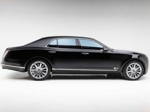 Used 2014 Bentley Mulsanne RWD image 15