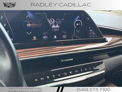 Certified 2023 Cadillac Escalade Premium Luxury AWD/4WD image 10