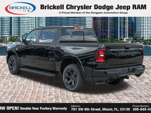 New 2026 RAM 1500 4x4 Crew Cab image 7