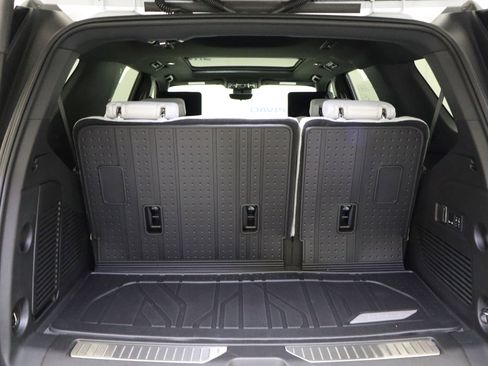 New 2026 Chevrolet Tahoe Premier image 9