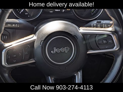Used 2021 Jeep Wrangler Unlimited Sahara AWD/4WD image 15