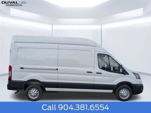 New 2026 Ford Transit 250 148 High Roof AWD image 3