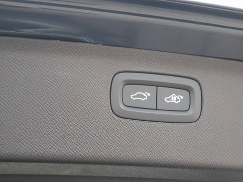 New 2026 Volvo XC90 T8 Ultra image 28