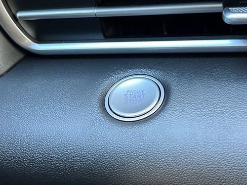 New 2026 Hyundai Elantra Hybrid FWD image 20