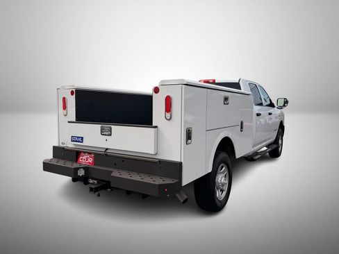 Used 2022 RAM 3500 Tradesman AWD/4WD image 4