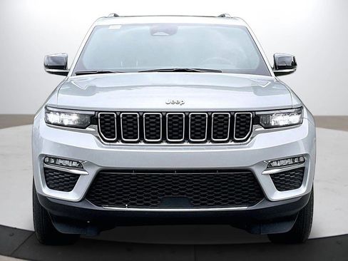 Used 2024 Jeep Grand Cherokee Limited 4xe AWD/4WD image 3