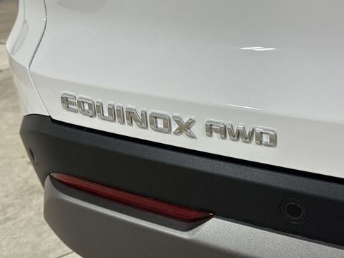 New 2026 Chevrolet Equinox LT w/ Safety and Technology Package AWD/4WD image 26