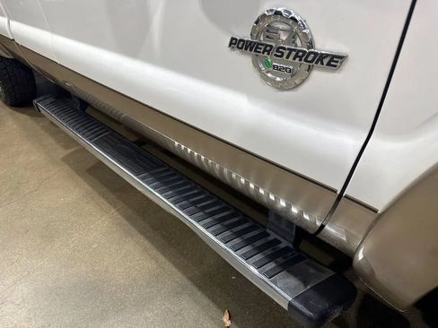 Used 2013 Ford F250 Lariat w/ Chrome Pkg AWD/4WD image 87