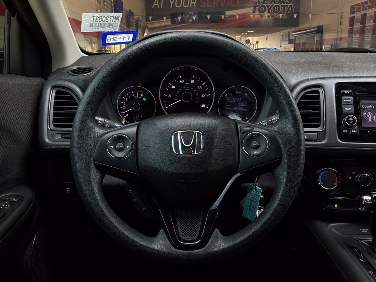 Used 2021 Honda HR-V LX image 25