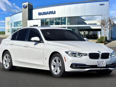 Used 2018 BMW 330e RWD image 5
