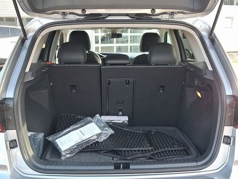 Certified 2023 Volkswagen Taos SE image 29